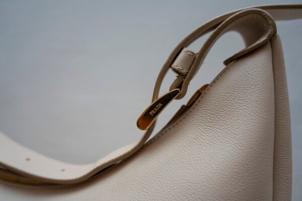 Hand Bag Prada color nocciola - immagine 5