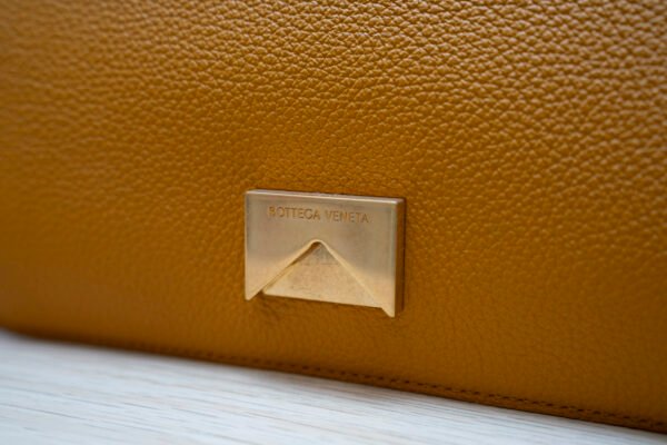 Mount Bag Bottega Veneta - immagine 3
