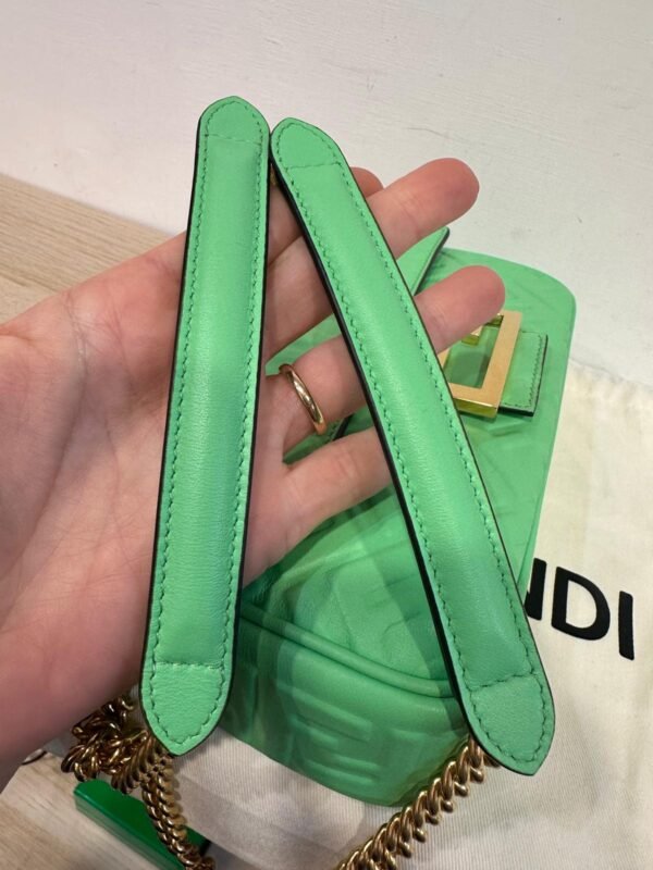 Fendi Baguette Chain Midi - immagine 6