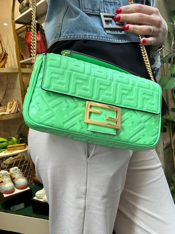 Fendi Baguette Chain Midi - immagine 16