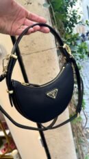 Prada bag Arqué