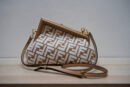 Fendi First in rafia e pelle