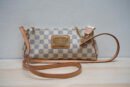 Pochette Eva Louis Vuitton