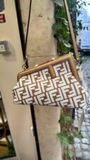 Fendi First in rafia e pelle