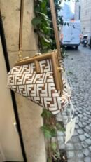 Fendi First in rafia e pelle