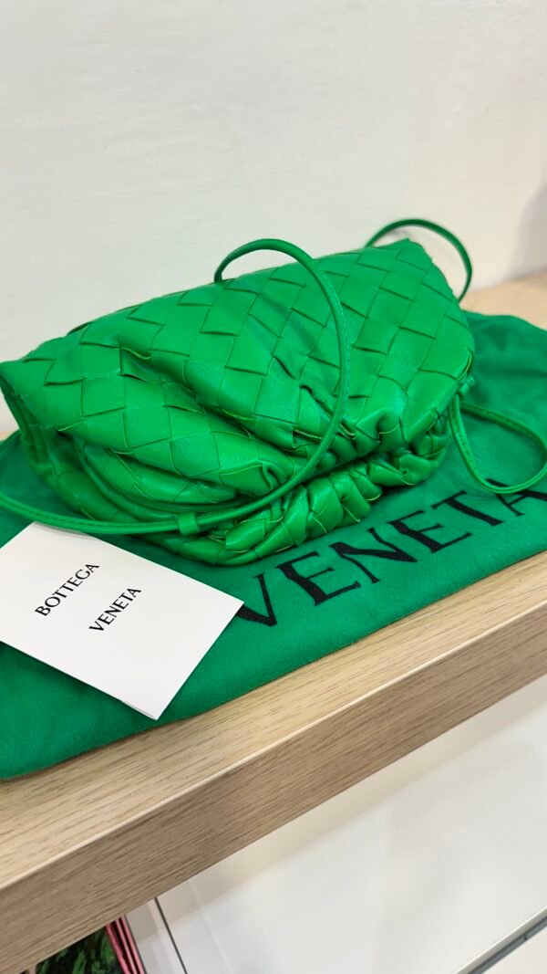 borsa mini pouch bottega veneta - immagine 4