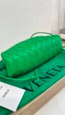 borsa mini pouch bottega veneta