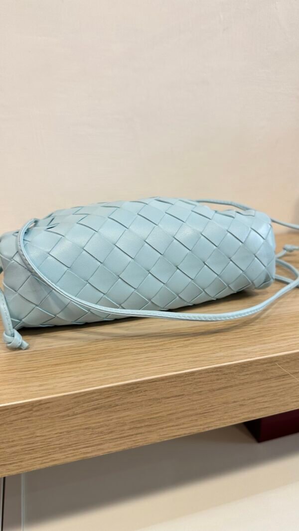 borsa mini pouch bottega veneta - immagine 6