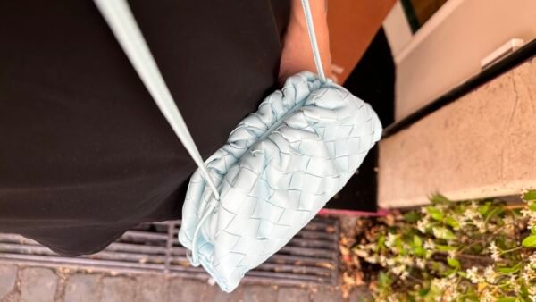 borsa mini pouch bottega veneta - immagine 12