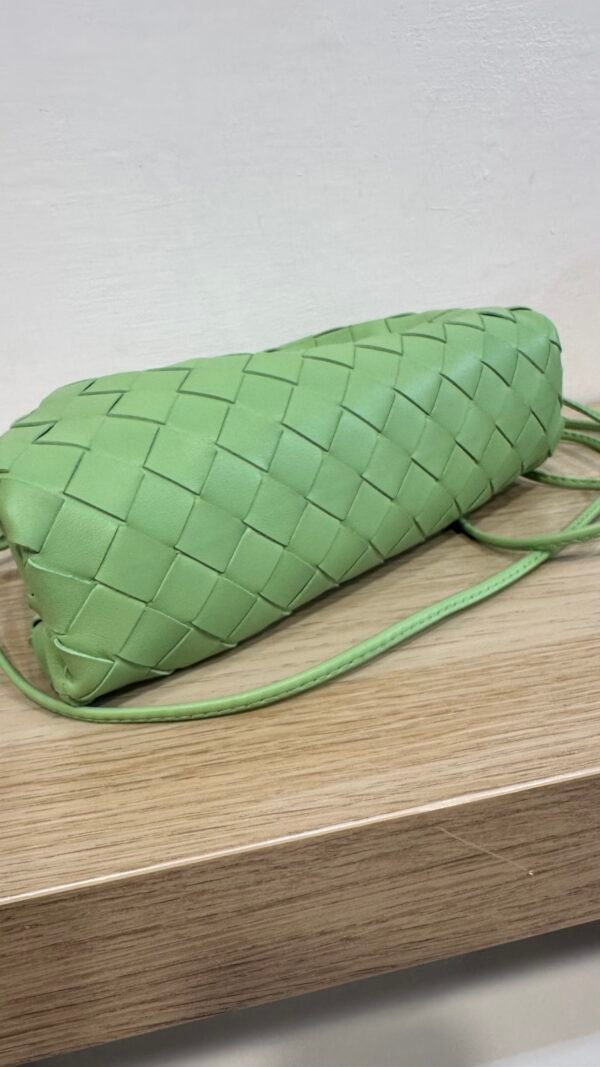 borsa mini pouch bottega veneta - immagine 18