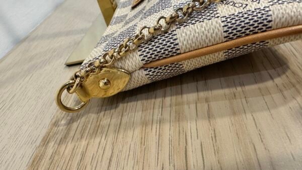 Pochette Milla Louis Vuitton in damier azur - immagine 25