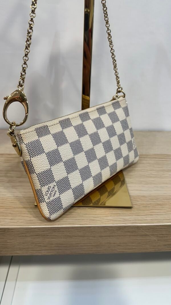 Pochette Milla Louis Vuitton in damier azur - immagine 6