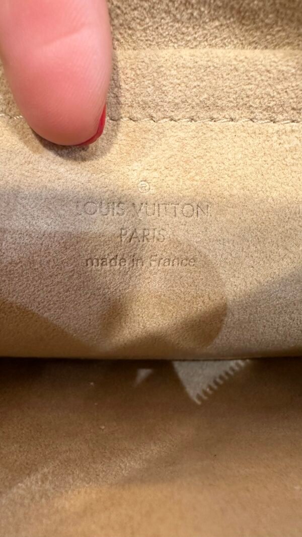 Pochette Milla Louis Vuitton in damier azur - immagine 9