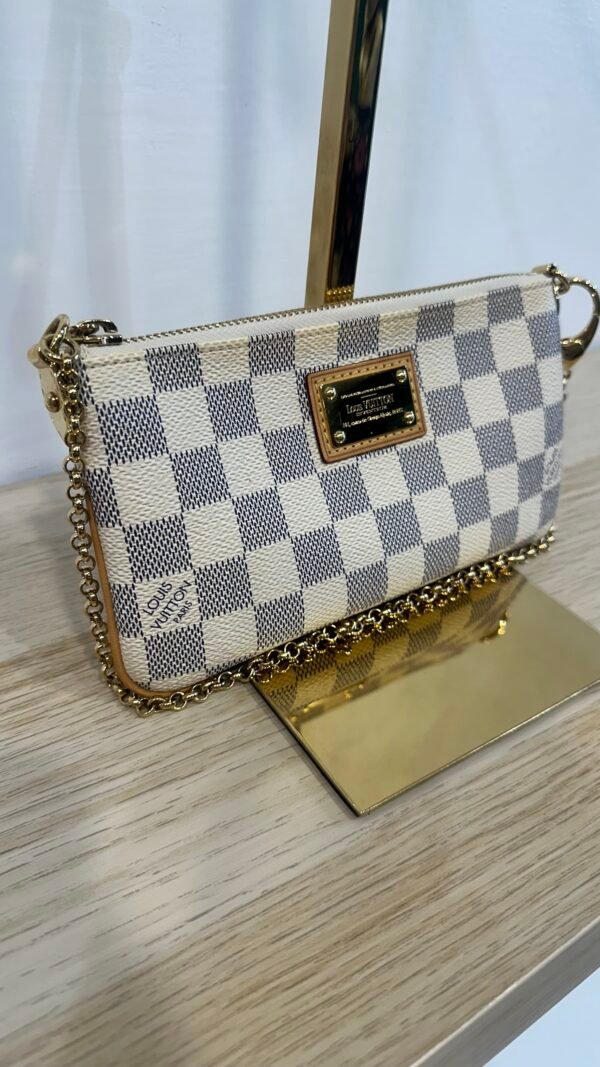 Pochette Milla Louis Vuitton in damier azur - immagine 2