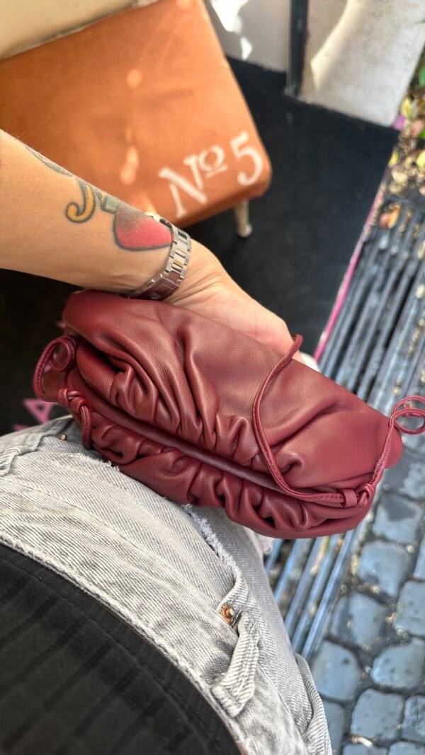 mini pouch bottega veneta bordeaux - immagine 8