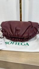 mini pouch bottega veneta bordeaux