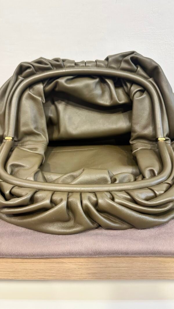 Pouch Bottega Veneta pelle liscia - immagine 9